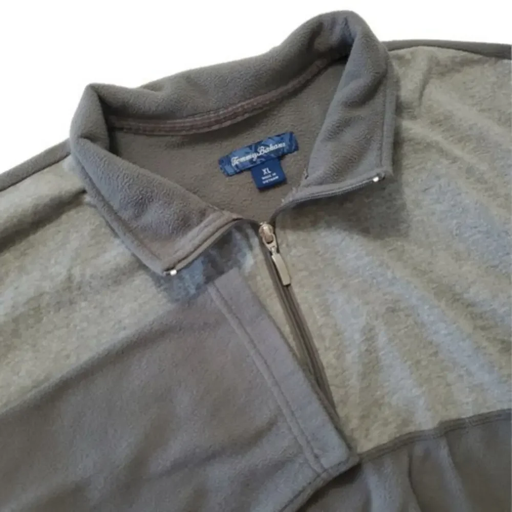 Tommy Bahama Grey Colorblock 1/4 Zip Fleece Pullover Men's XL / X-Large‎